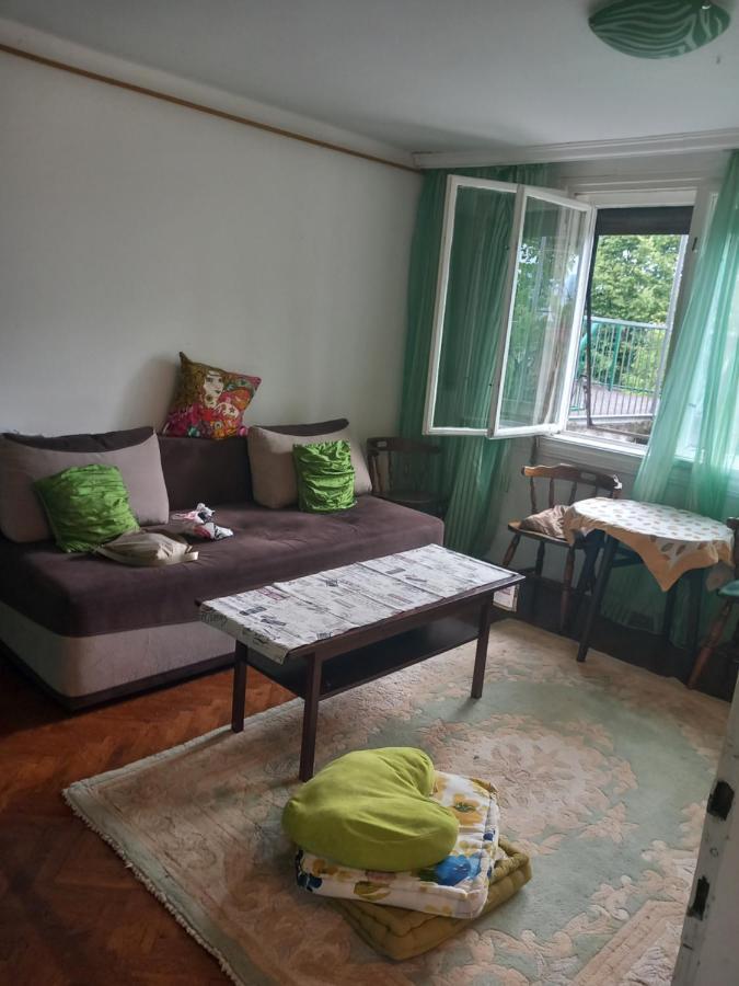 Apartmans Adi SJJ Eksteriør bilde