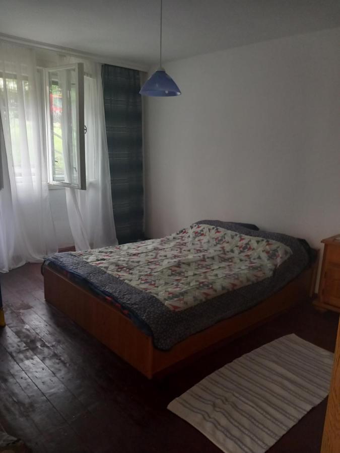Apartmans Adi SJJ Eksteriør bilde